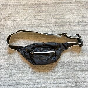 Paravel Fold-Up Belt Bag Black Packable Fanny Pack Crossbody